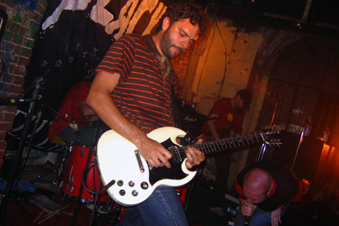 Torino Hard Core Guitar Hero - Pic by Bostik